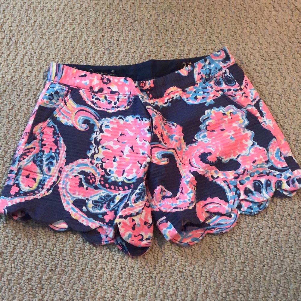 lilly Pulitzer buttercup shorts